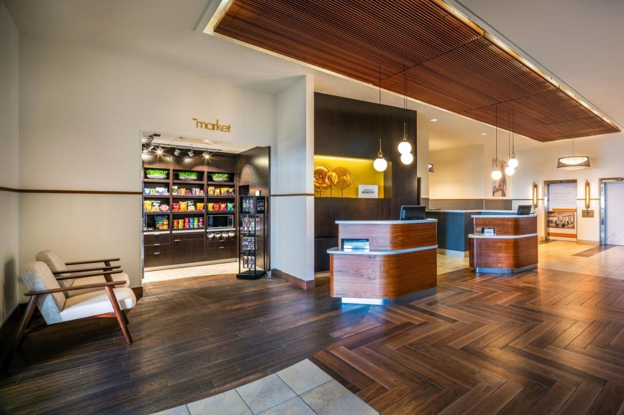 Courtyard By Marriott Calgary South Hotel Luaran gambar