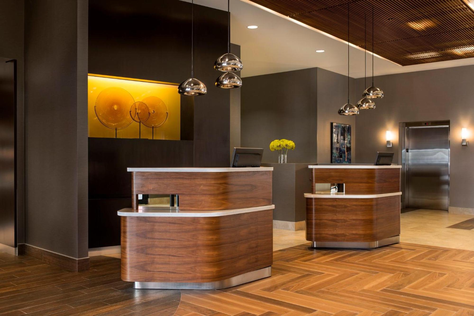 Courtyard By Marriott Calgary South Hotel Luaran gambar