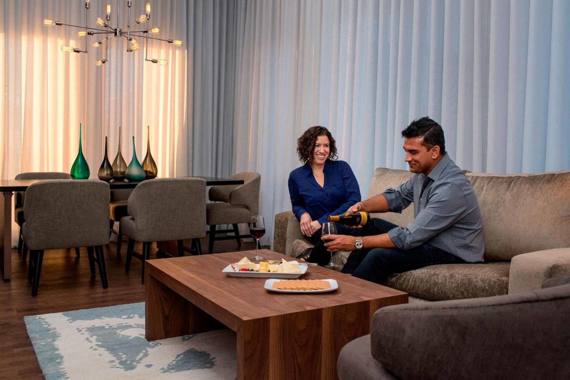 Courtyard By Marriott Calgary South Hotel Luaran gambar