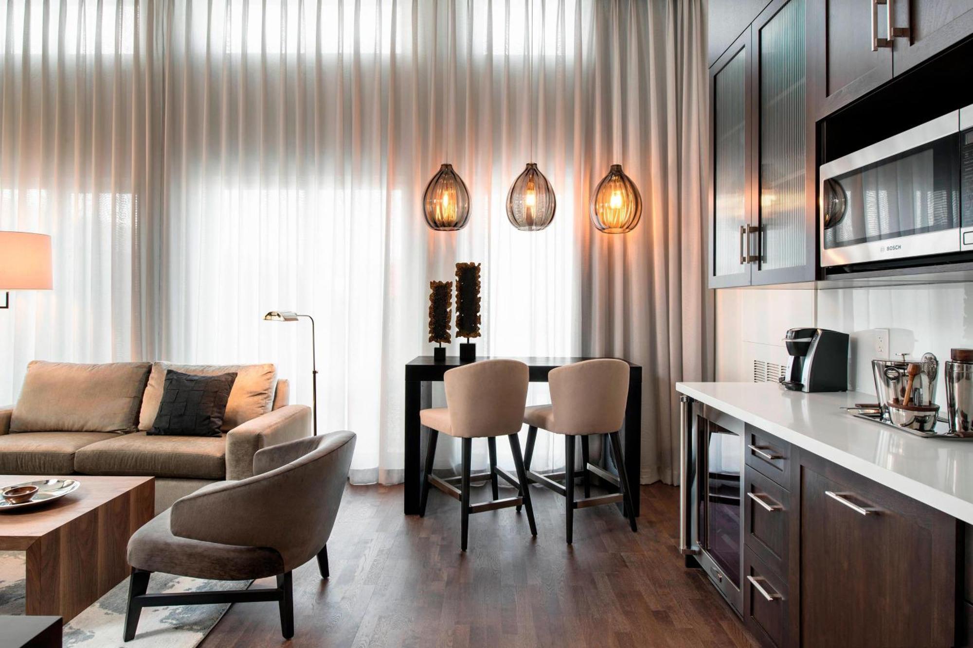Courtyard By Marriott Calgary South Hotel Luaran gambar