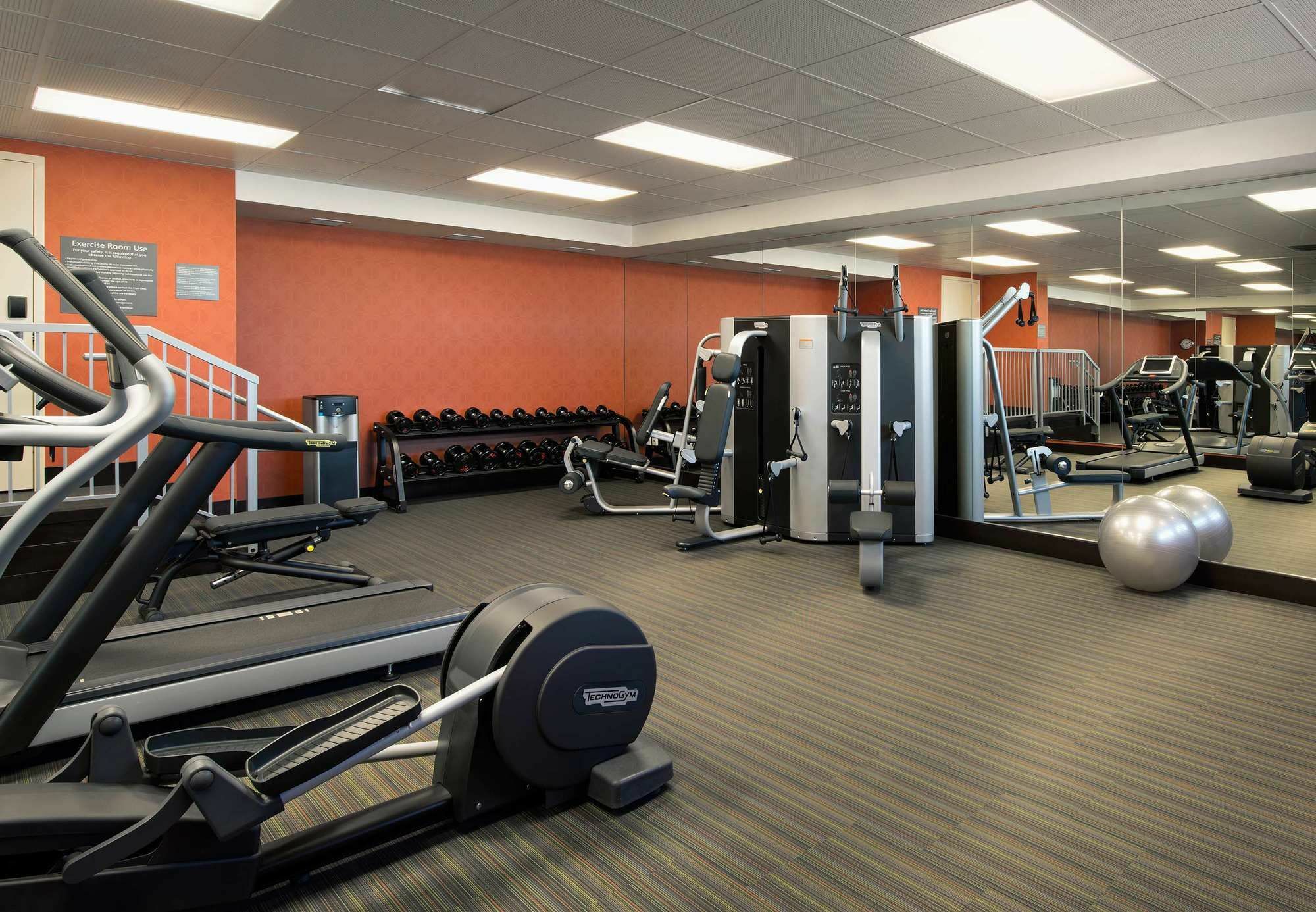 Courtyard By Marriott Calgary South Hotel Luaran gambar